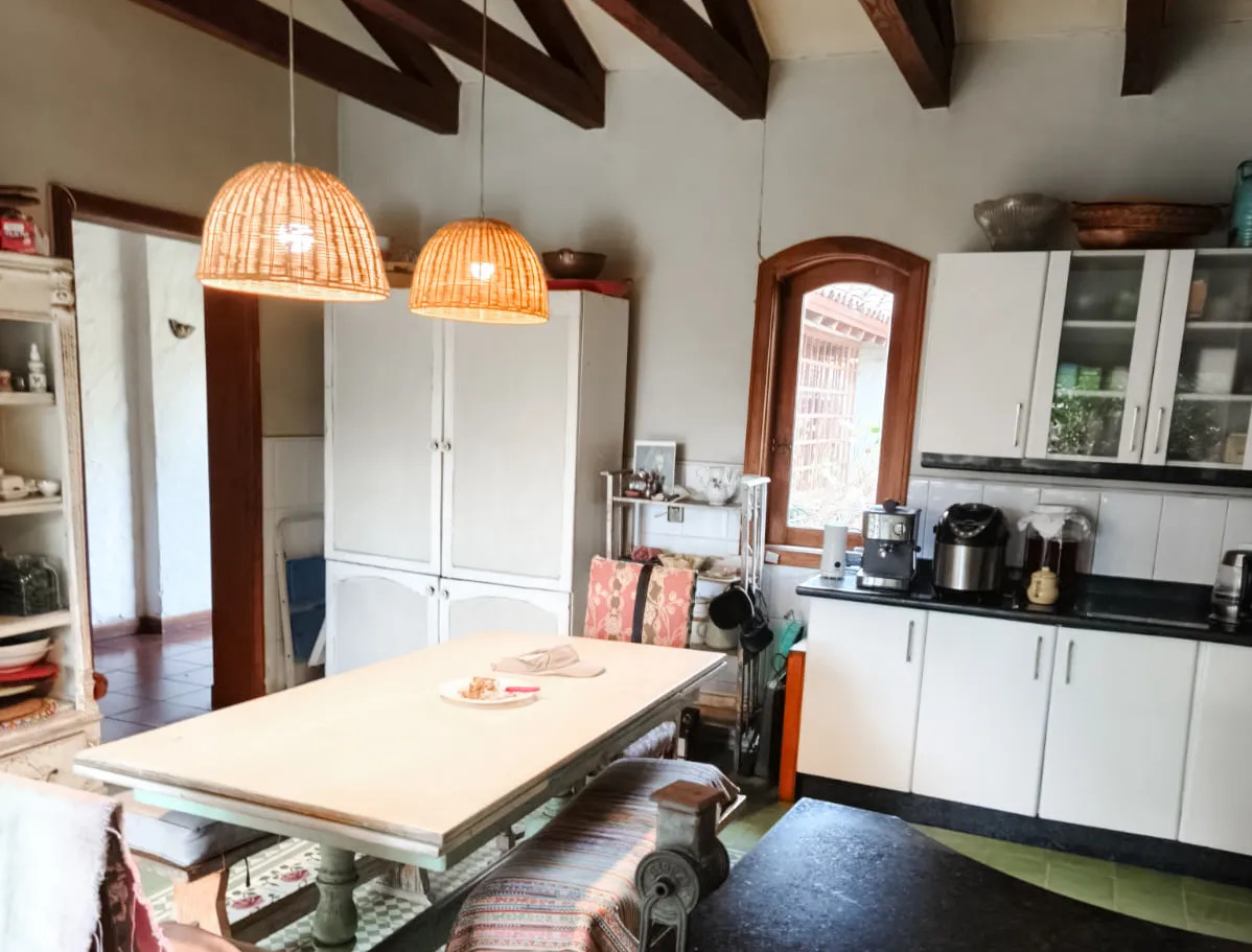 Venta Casa 4D + servicio - Las Condes