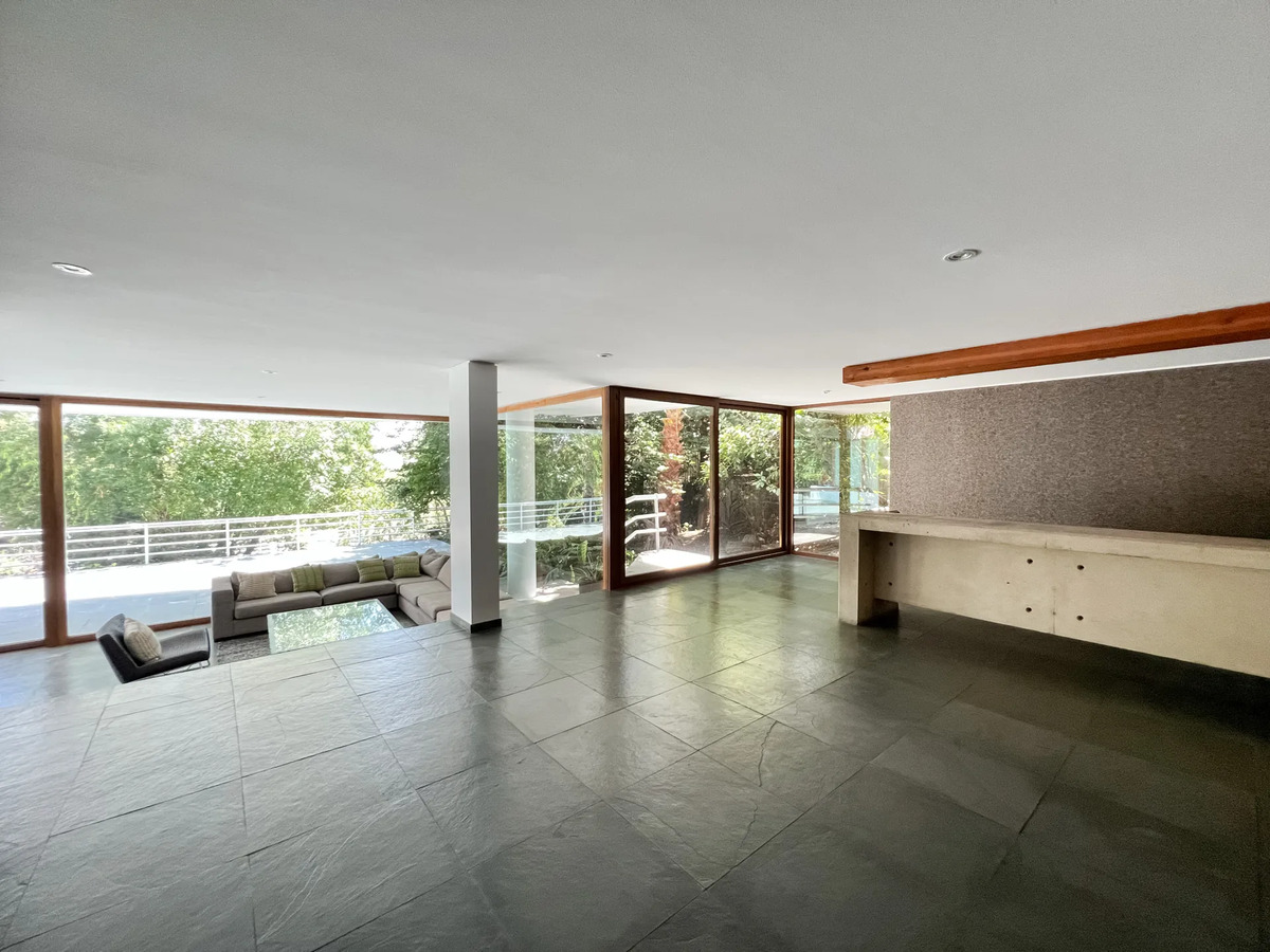 Venta Casa NP 5D  - Lo Barnechea