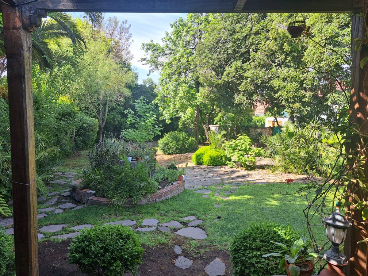 Casa antigua NO 5D 3B 6E 1Bd Metro Manquehue - Las Condes