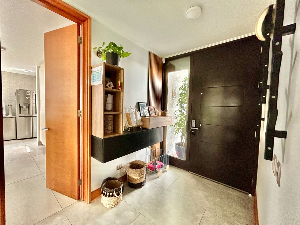  Venta Casa N 5D 4B 3E 2Bd La Dehesa - Lo Barnechea