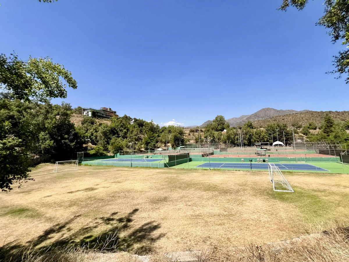 Venta Terreno en Valle Escondido - Lo Barnechea