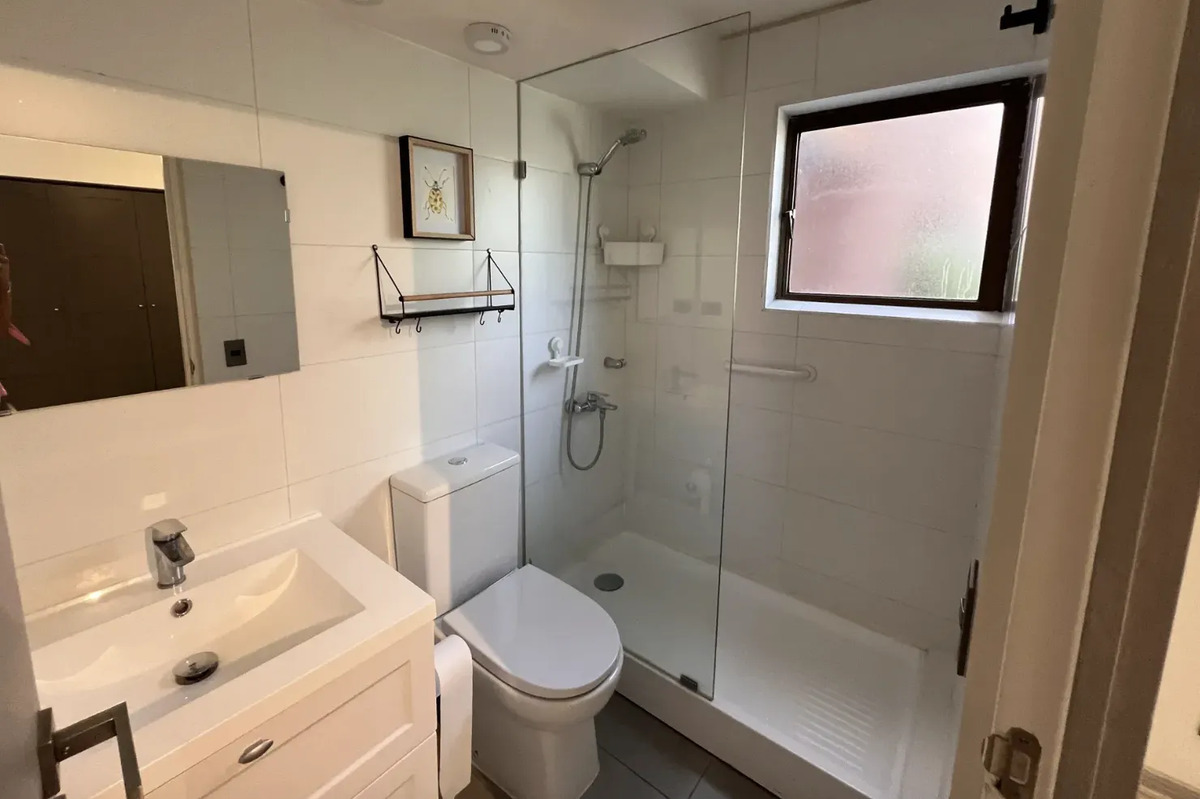Arriendo 1er piso Departamento 3D 2B 1E Juan XXIII - Vitacura
