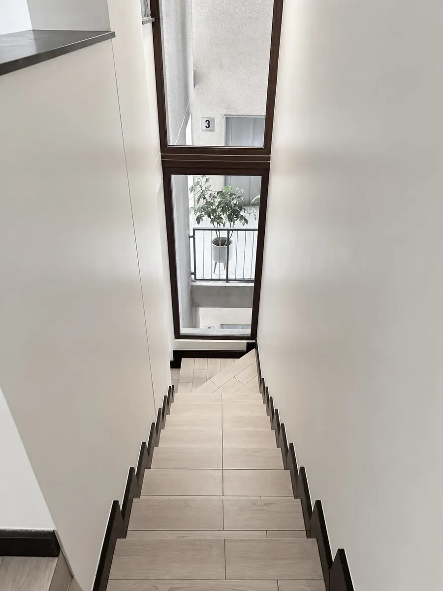 Arriendo Departamento Duplex 3D + servicio  La Dehesa - Lo Barnechea