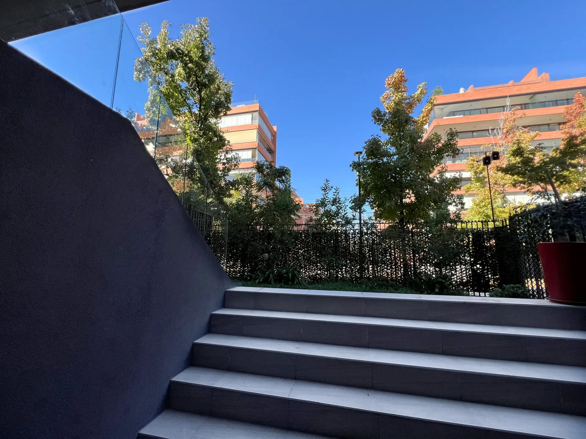 Venta Departamento Sur con jard&iacute;n 3D y 3B  Estadio Croata - Vitacura