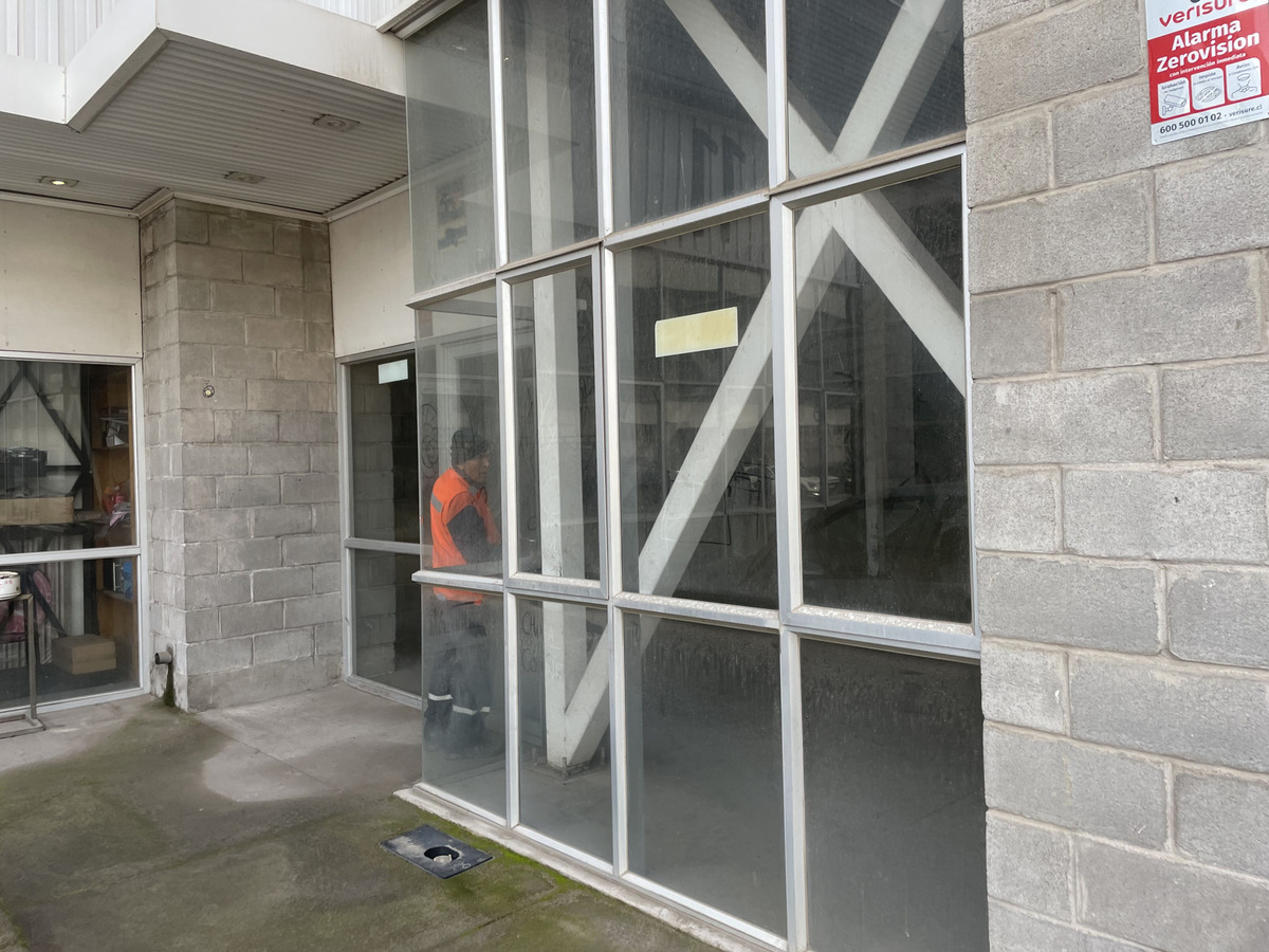 Arriendo Galpón Industrial 980 metros - Sector San Ignacio