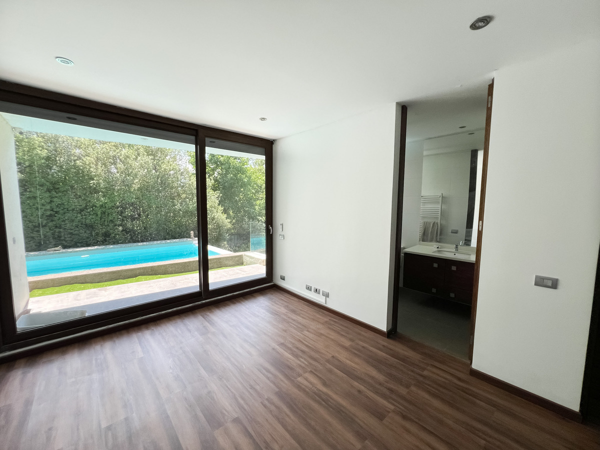 Venta Casa Arquitecto 4D 5B 3E Los Trapenses - Lo Barnechea