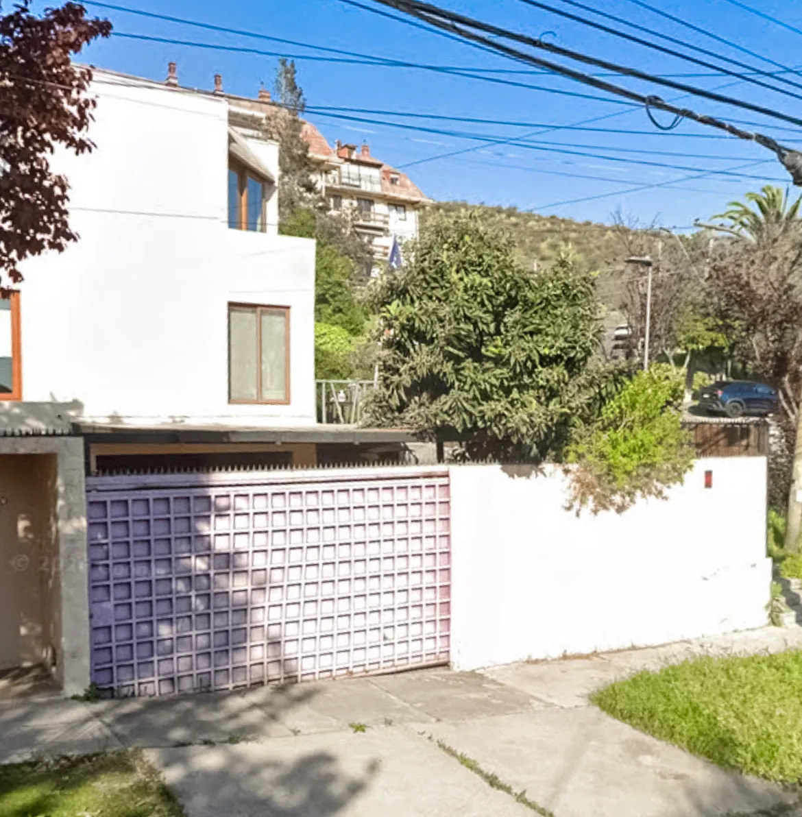 Venta Casa 3D y 2B + servicio Los Dominicos - Las Condes