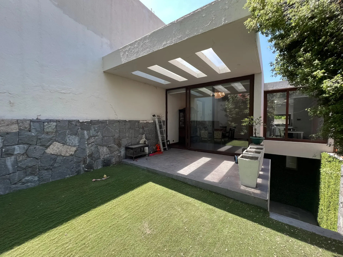 Venta Casa Arquitecto 4D 5B 3E Los Trapenses - Lo Barnechea