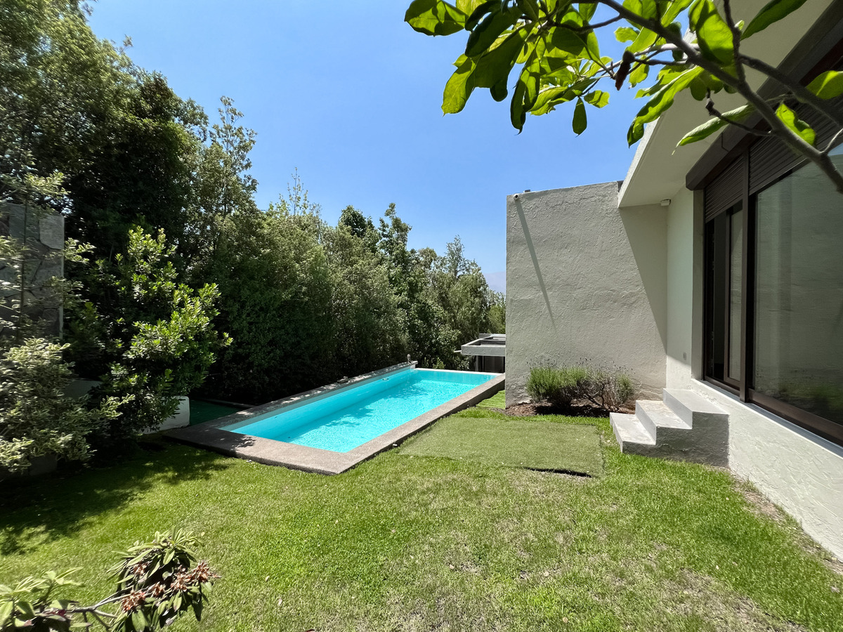 Venta Casa Arquitecto 4D 5B 3E Los Trapenses - Lo Barnechea