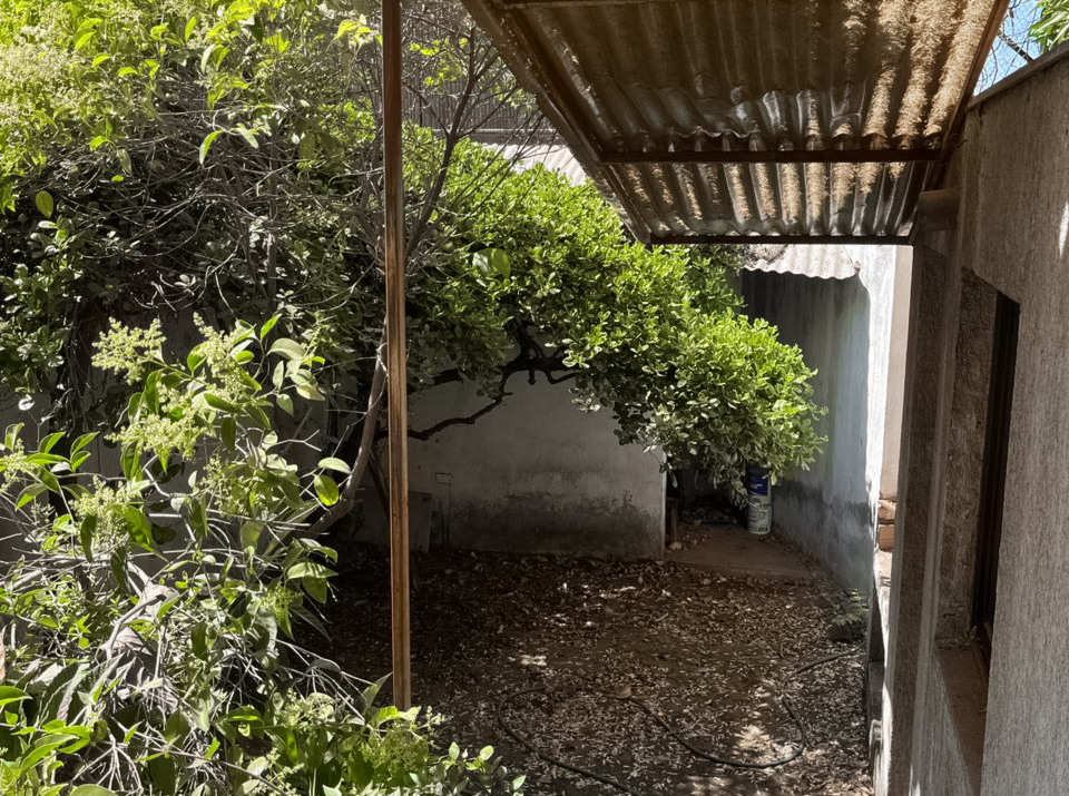 Venta OFICINA 3 pisos REMODELAR - Las Condes