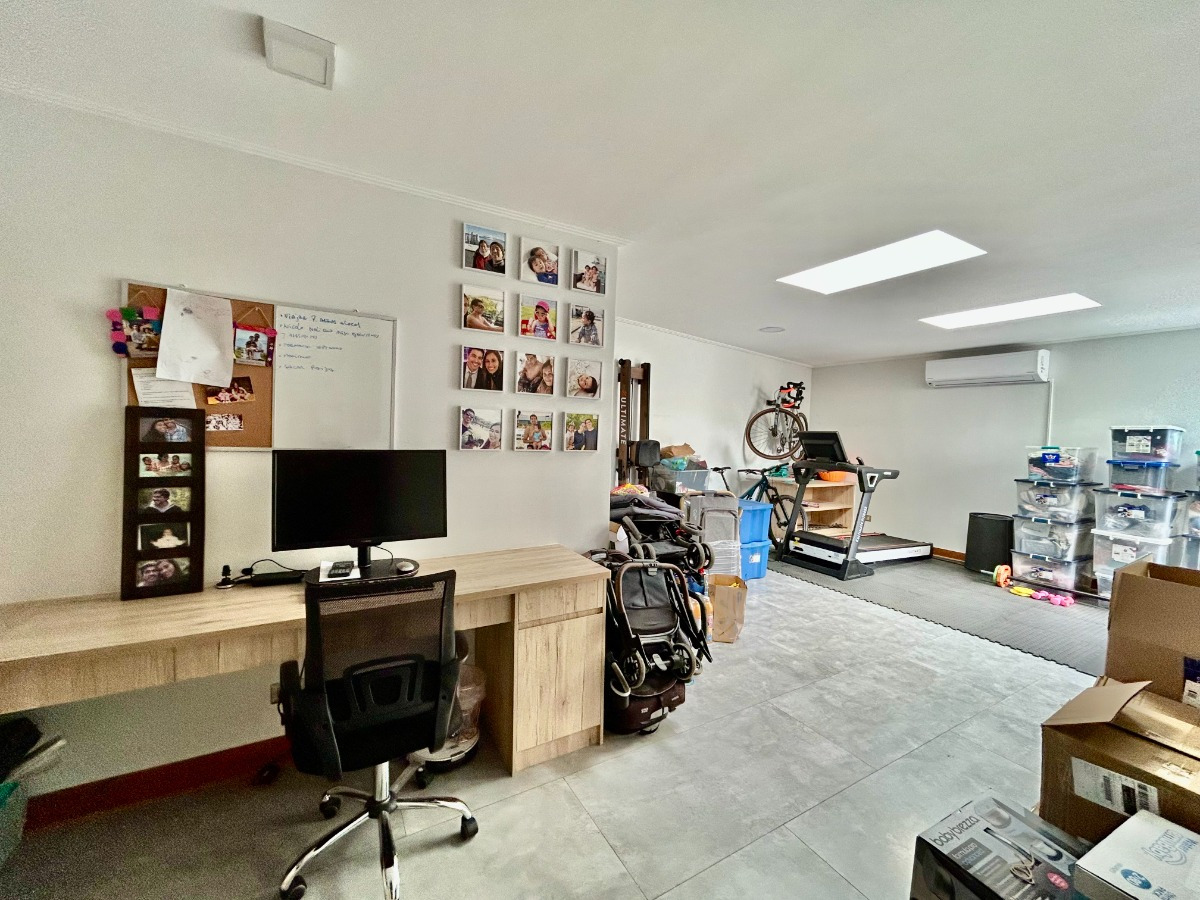  Venta Casa N 5D 4B 3E 2Bd La Dehesa - Lo Barnechea