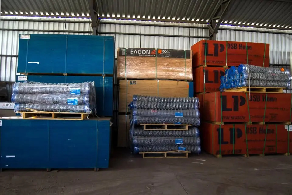 Arriendo Galp&oacute;n 250m2 Parque Industrial Buin - Santiago