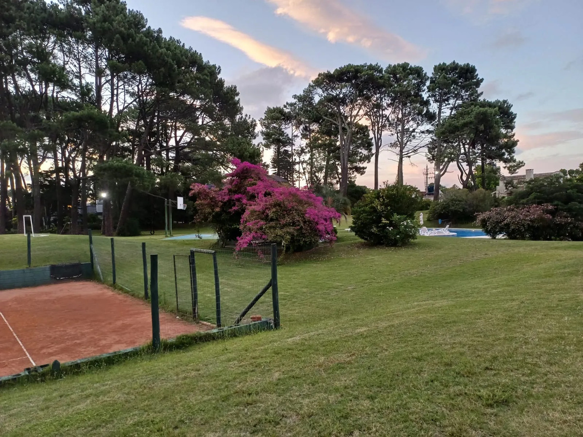 Venta Terreno 9.317m2 Punta Del Este, Uruguay