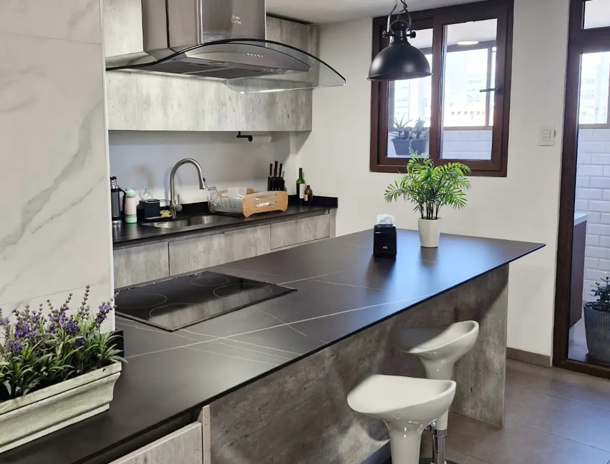 Arriendo Departamento Semi-equipado 3D 3B 2E - Parque Arauco, Vitacura