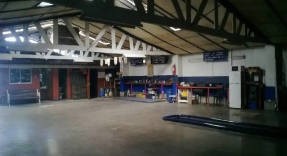 Garage Bodega 240m2 - Santiago