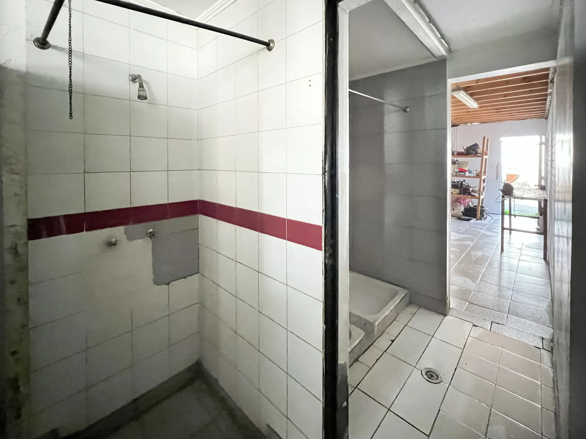 Arriendo Galp&oacute;n 450 Mts en Balmaceda, Santiago