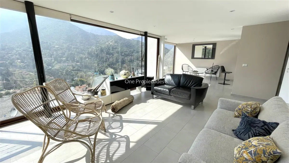 Casa 3D 3B El Array&aacute;n - Lo Barnechea
