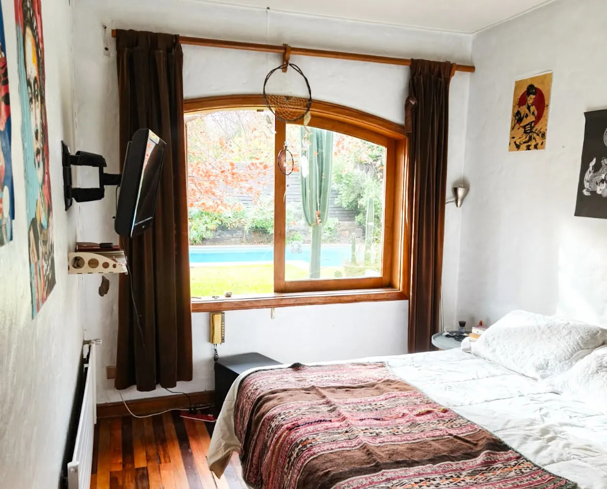 Venta Casa 4D + servicio - Las Condes