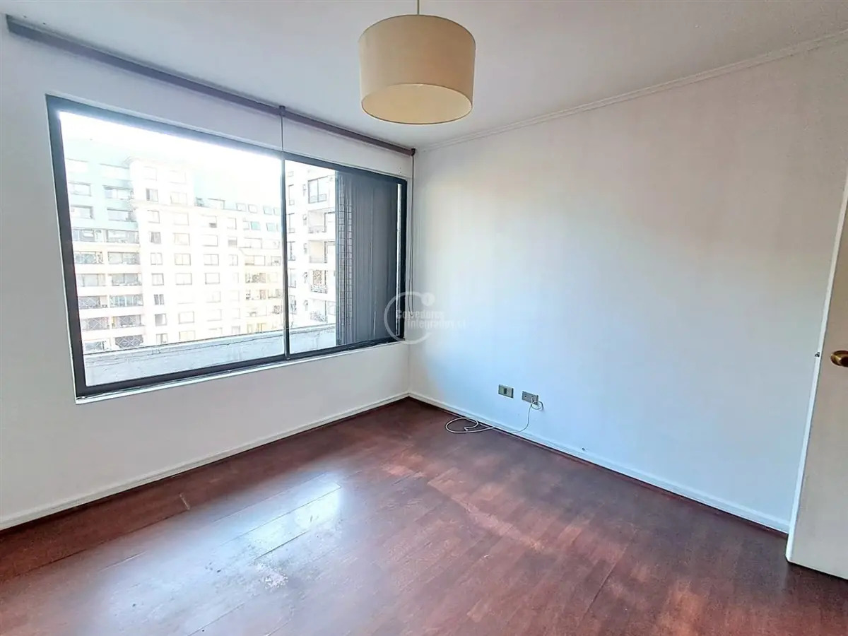   Departamento REMODELAR NP 3d y 3B Rotonda Atenas - Las Condes