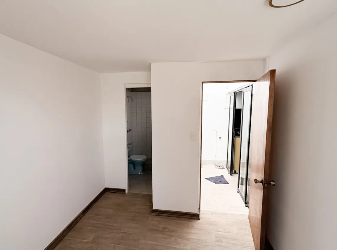 Venta Casa 3D y 2B + servicio Los Dominicos - Las Condes