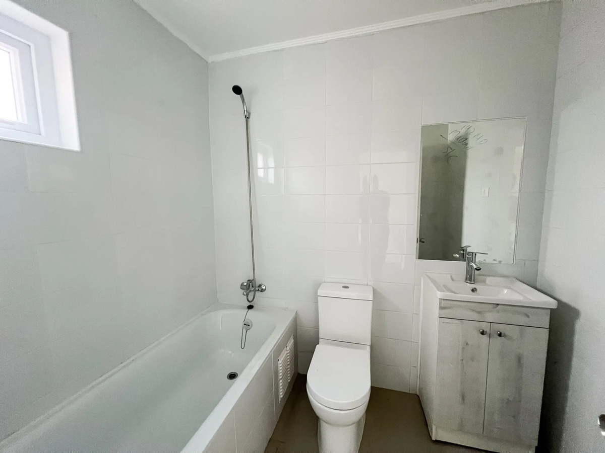 Venta Casa Mediterranea 3D y 3B Pe&ntilde;aflor Santiago
