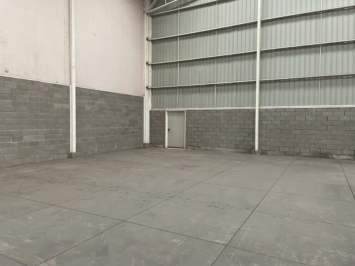 Arriendo Galp&oacute;n Industrial 980 metros - Sector San Ignacio