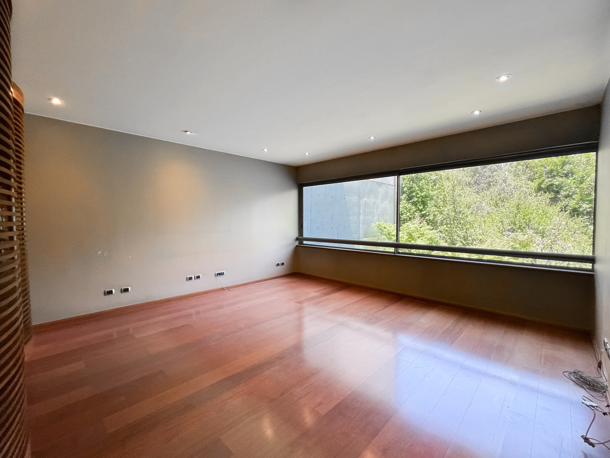 Venta departamento 2D, 2B + serv. - Valle Escondido Lo Barnechea