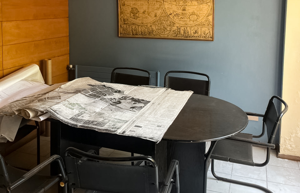 Venta OFICINA 3 pisos REMODELAR - Las Condes