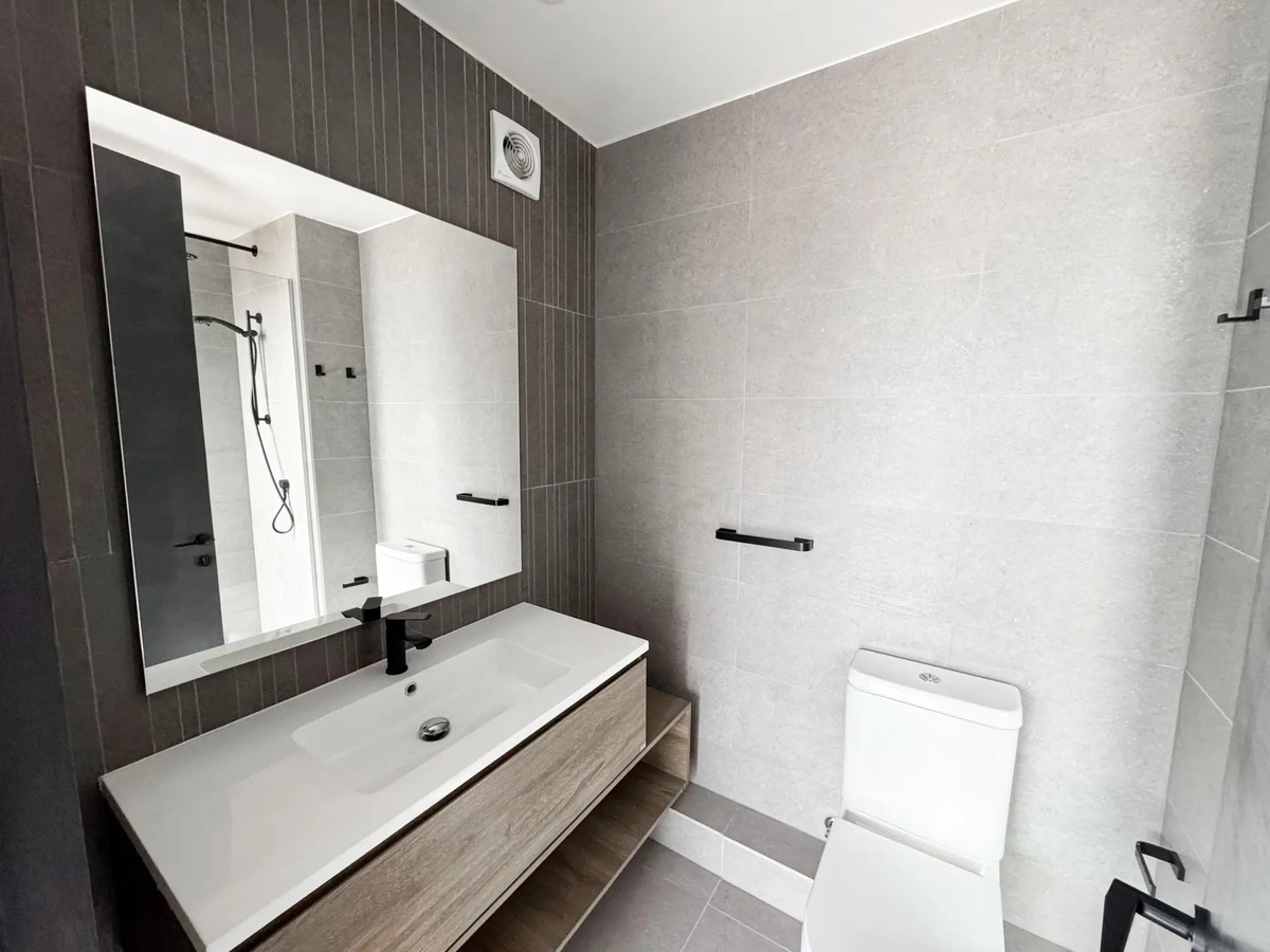 Arriendo departamento Penthouse Duplex 2D 2B + 2 Oficina - Vitacura Estoril