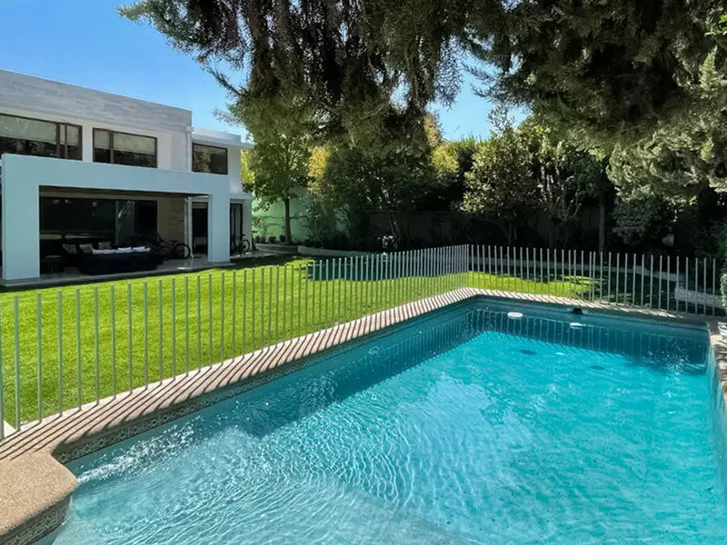 Venta Casa 5D 4B 3E 1Bd Los Trapenses - Lo Barnechea