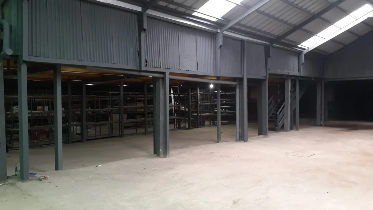 Arriendo Galpon 1000  Mts2 En Quinta Normal