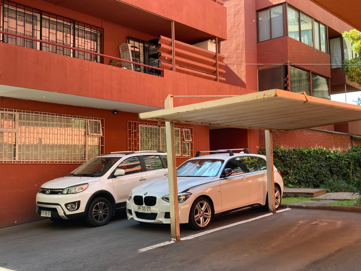 Departamento antiguo SP 2D 1E  - Apumanque - Las Condes