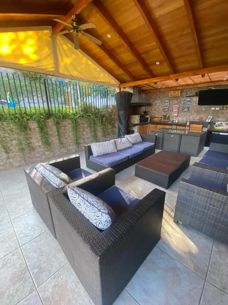  Venta casa 5D 4B 4E Los Dominicos - Las Condes