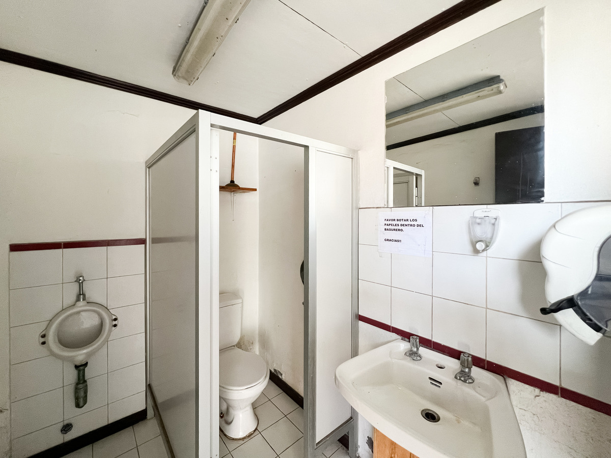 Arriendo Galpón 450 Mts en Quinta Normal - Balmaceda  