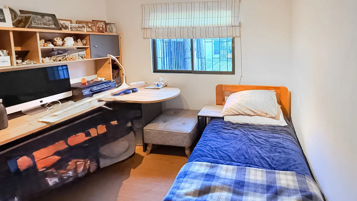 Venta Casa con Caba&ntilde;a Independiente 4D y 4B Piscina. La Reina, Sim&oacute;n Bol&iacute;var