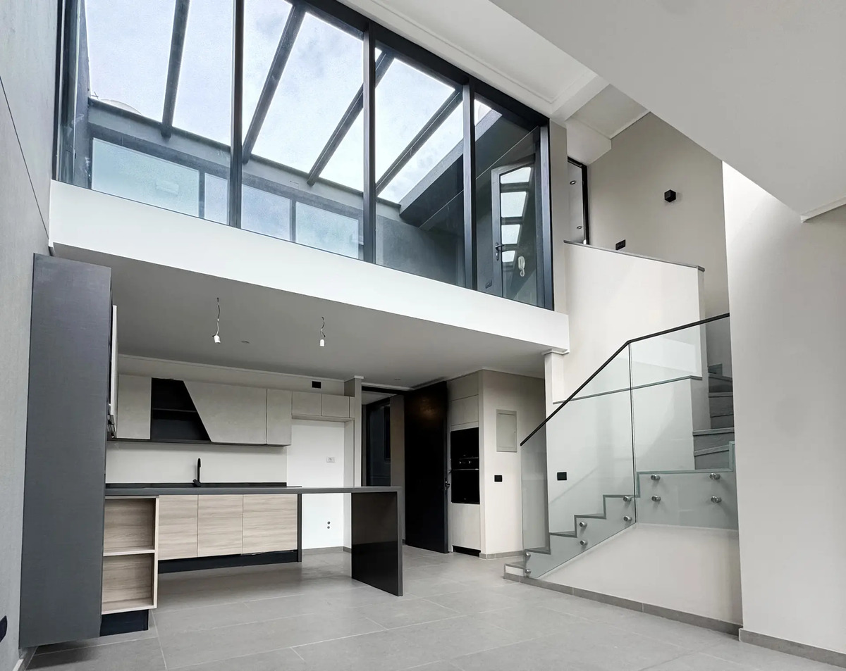 Arriendo departamento Penthouse Duplex 2D 2B + 2 Oficina - Vitacura Estoril