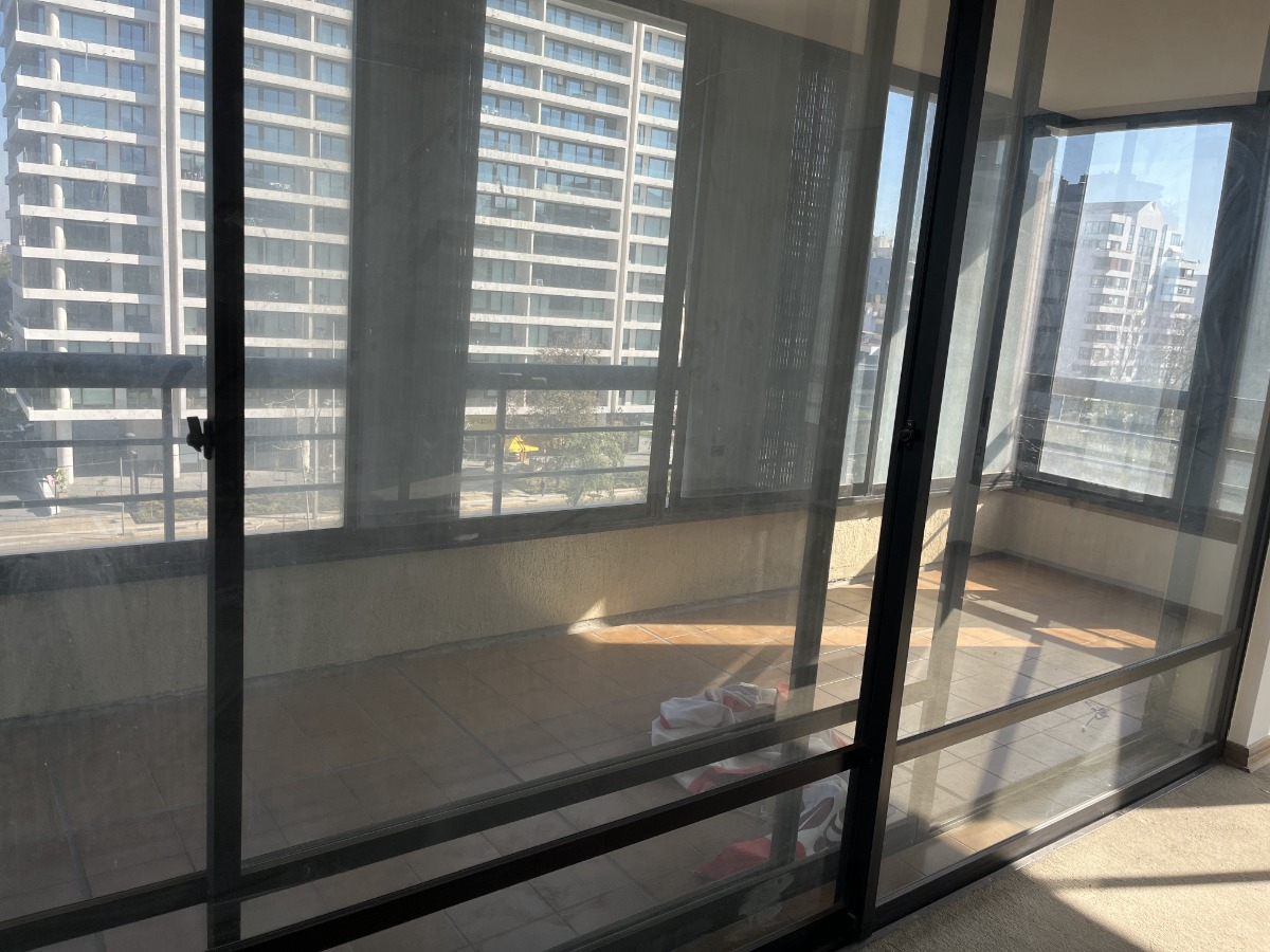   NP 4D en suite 3B 2E 2Bd Metro Escuela Militar - Las Condes
