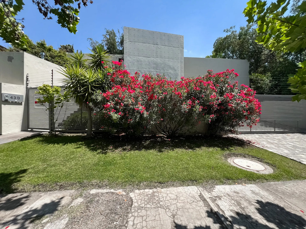 Venta Casa Arquitecto 3D + servicio 3E Los Trapenses - Lo Barnechea