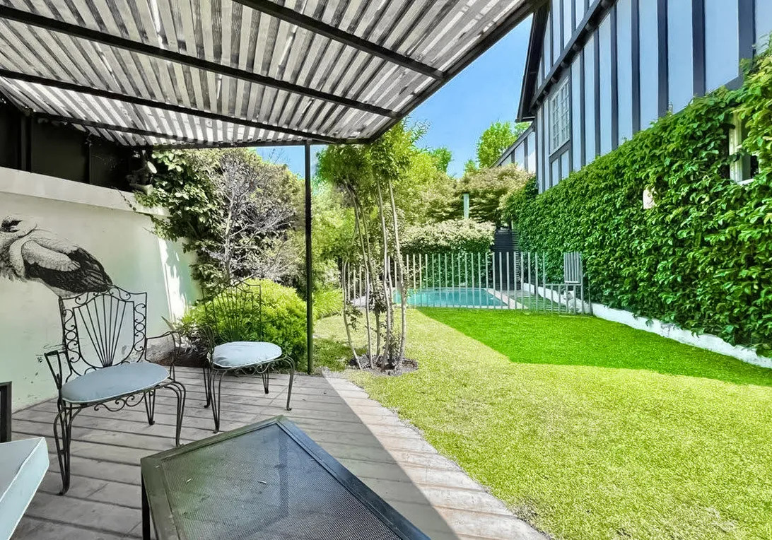Venta Casa 4D + servicio Fco Aguirre - Vitacura