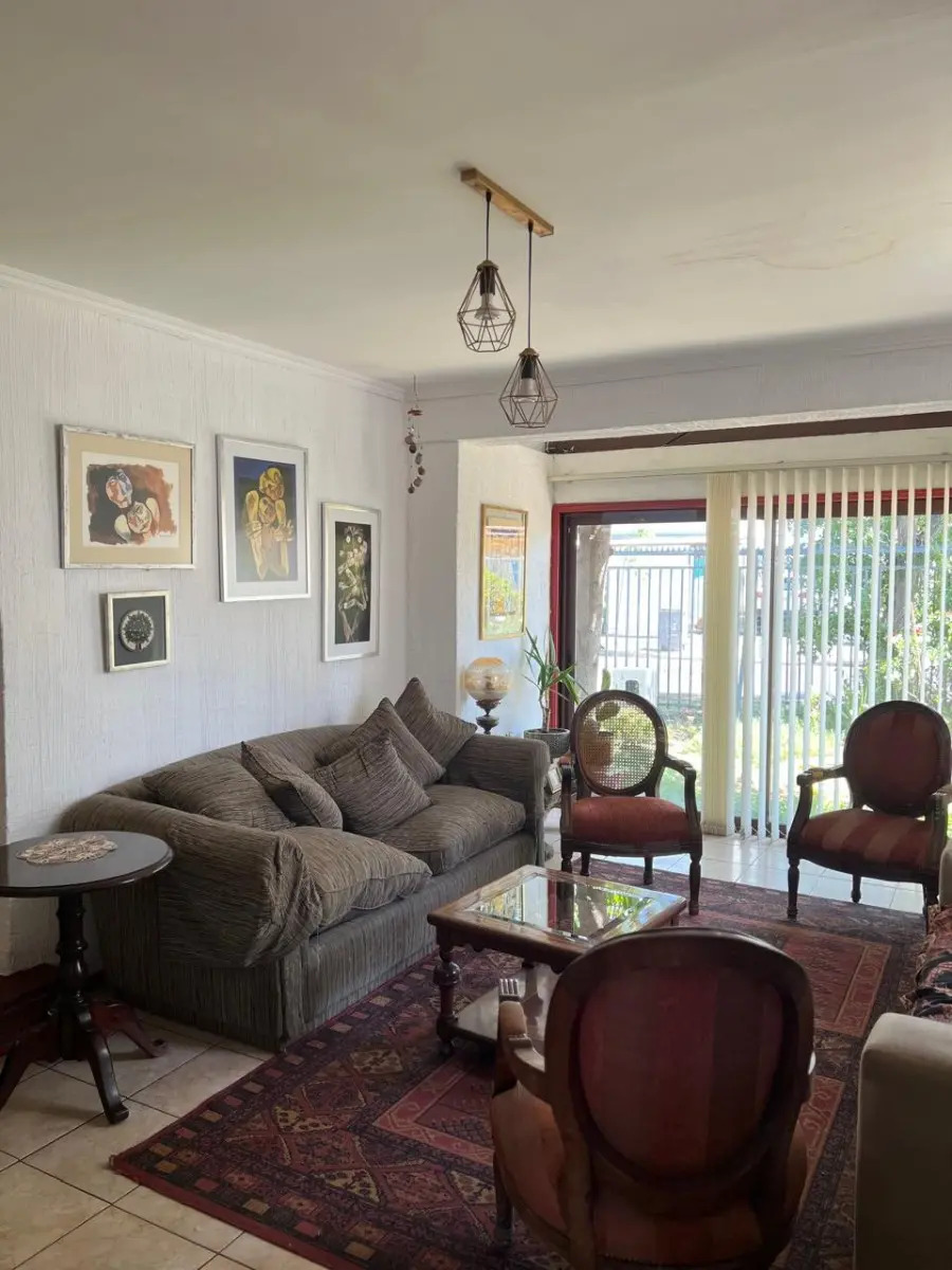 Casa venta 3D 2B 3E 1Bd Rotonda Atenas - Las Condes