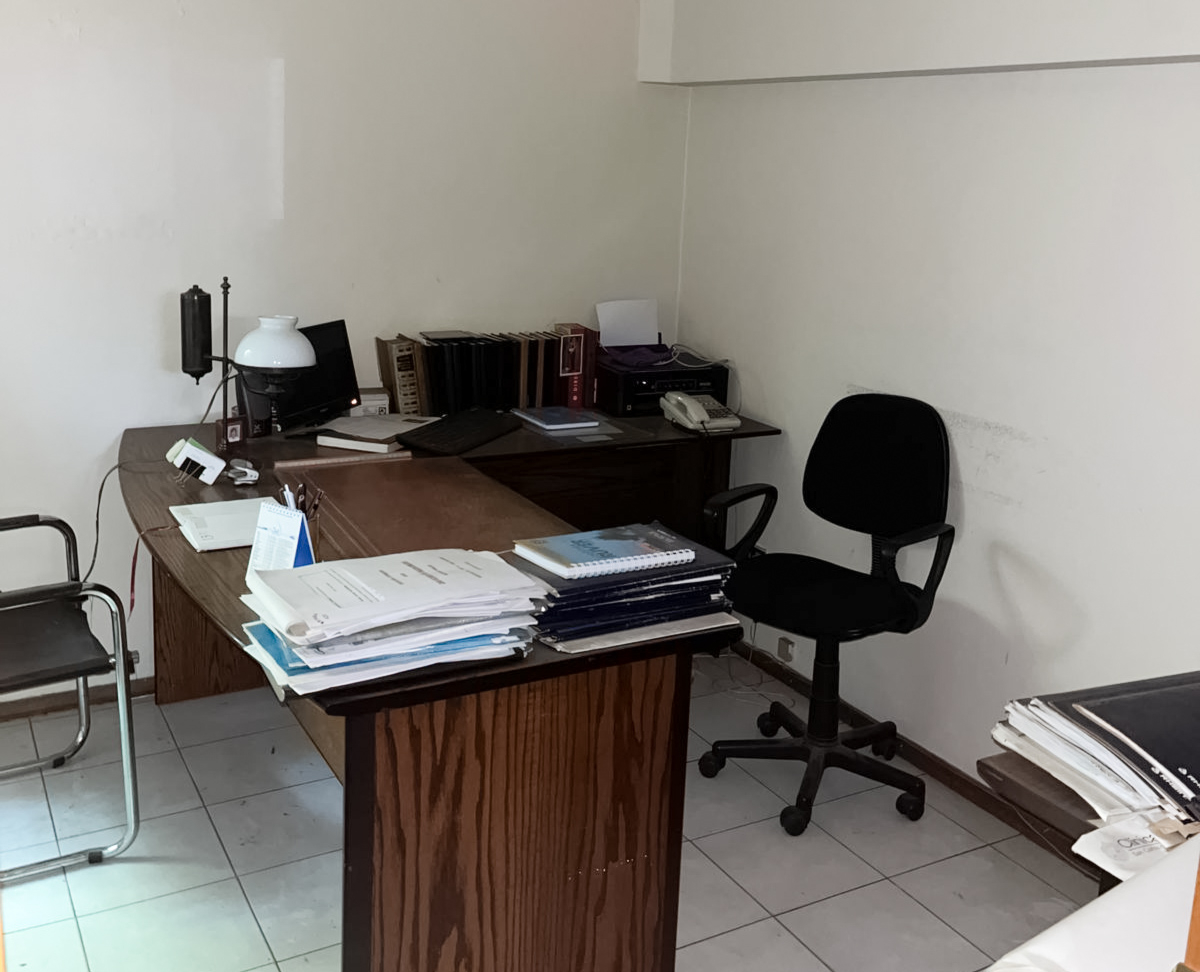 Venta OFICINA 3 pisos REMODELAR - Las Condes