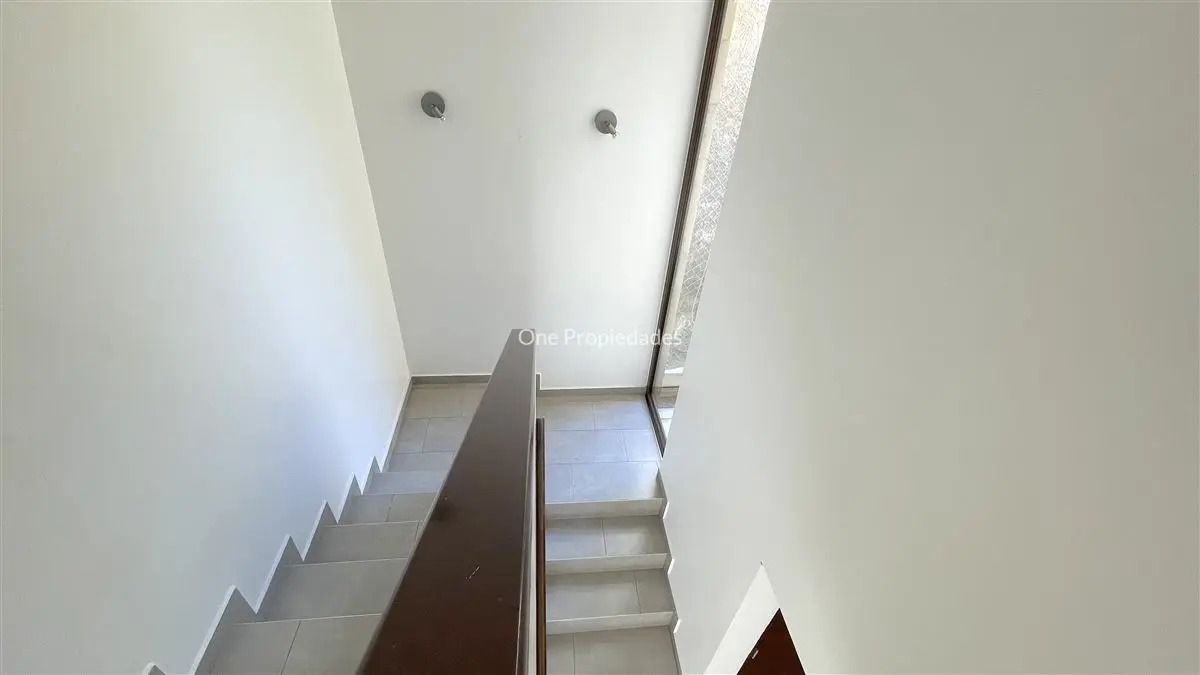 Casa 3D 3B El Array&aacute;n - Lo Barnechea