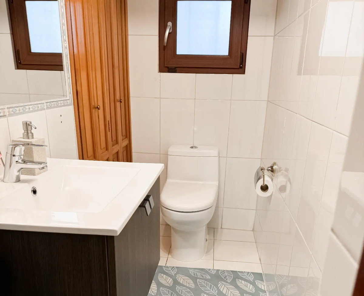 Venta Casa remodelada de 4D y 4B, &Ntilde;u&ntilde;oa 