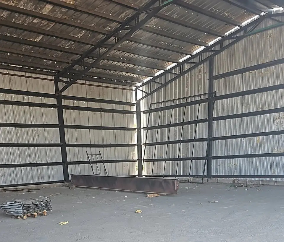 Arriendo de Galpon de 500 m2 - Paine - Santiago