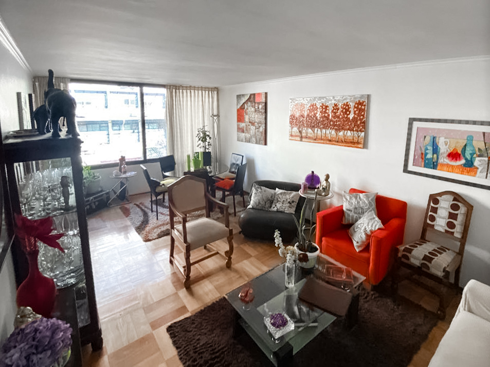  Venta Departamento 2D + servicio 2B - Mall Costanera - Providencia