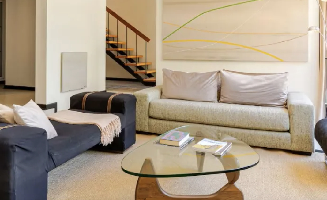 Venta Casa S 3D 1E Barrio El Golf - Las Condes