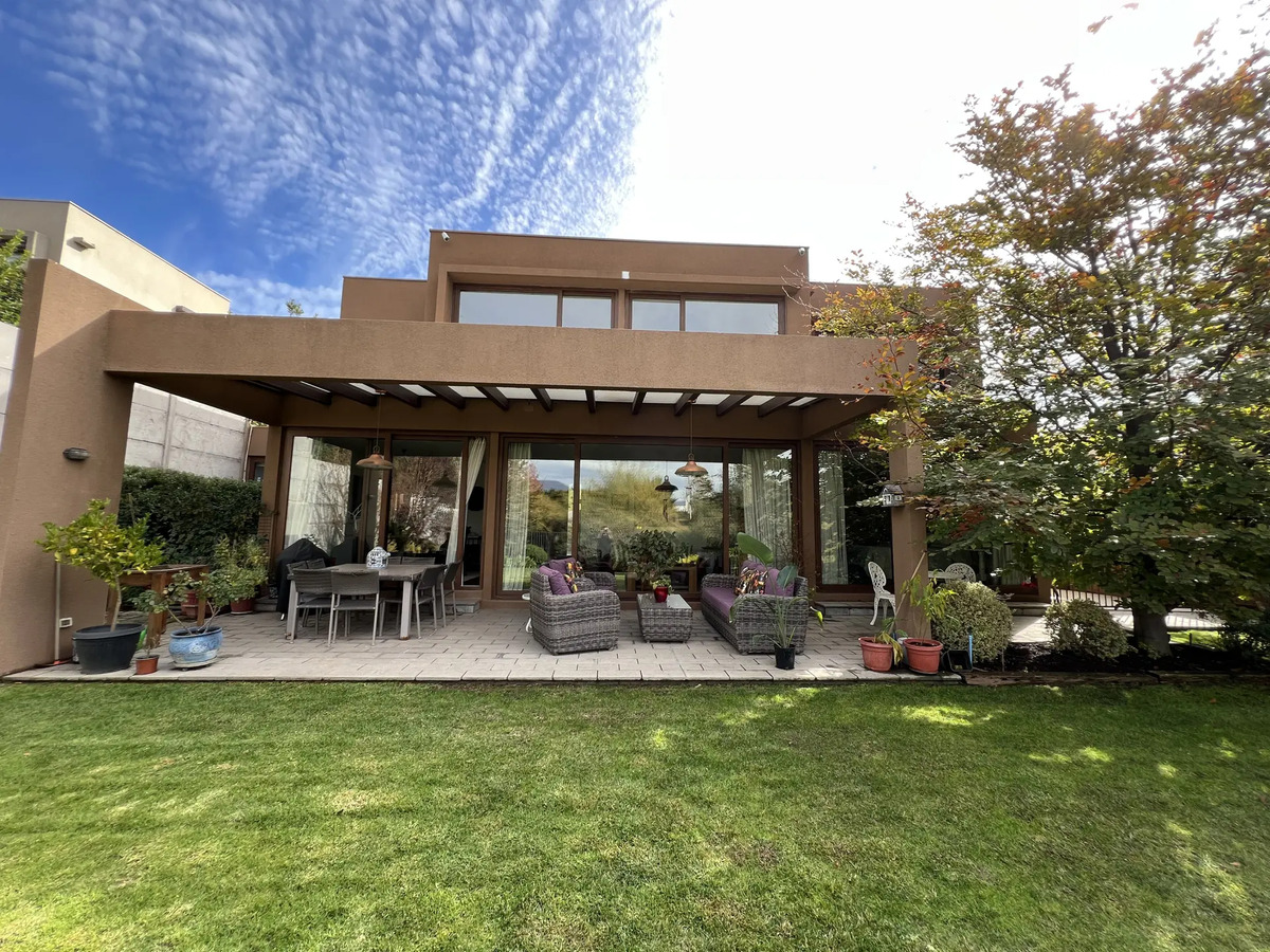 Venta Casa 5D 5B 3E Lo Barnechea