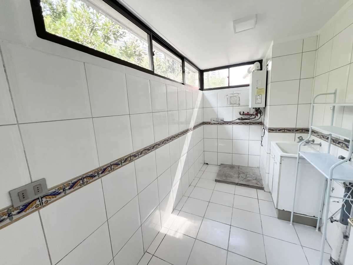 Venta Departamento 3D 4B con vista SO  - Vitacura