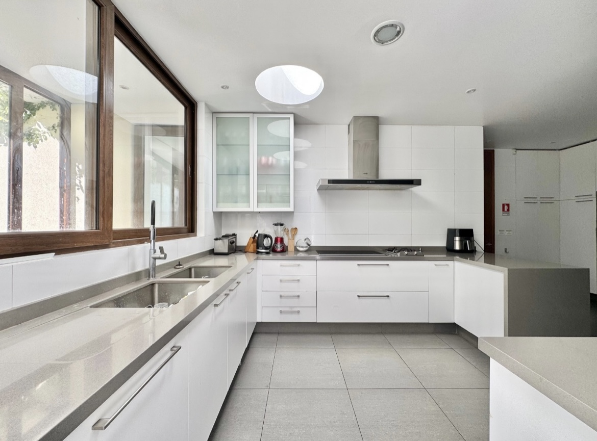 Venta Maravillosa Casa 6D 6B 4E - Lo Barnechea