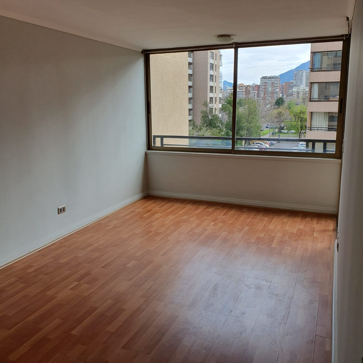 Arriendo Departamento N 2D 1B 1E 1B Sebasti&aacute;n Elcano - Las Condes